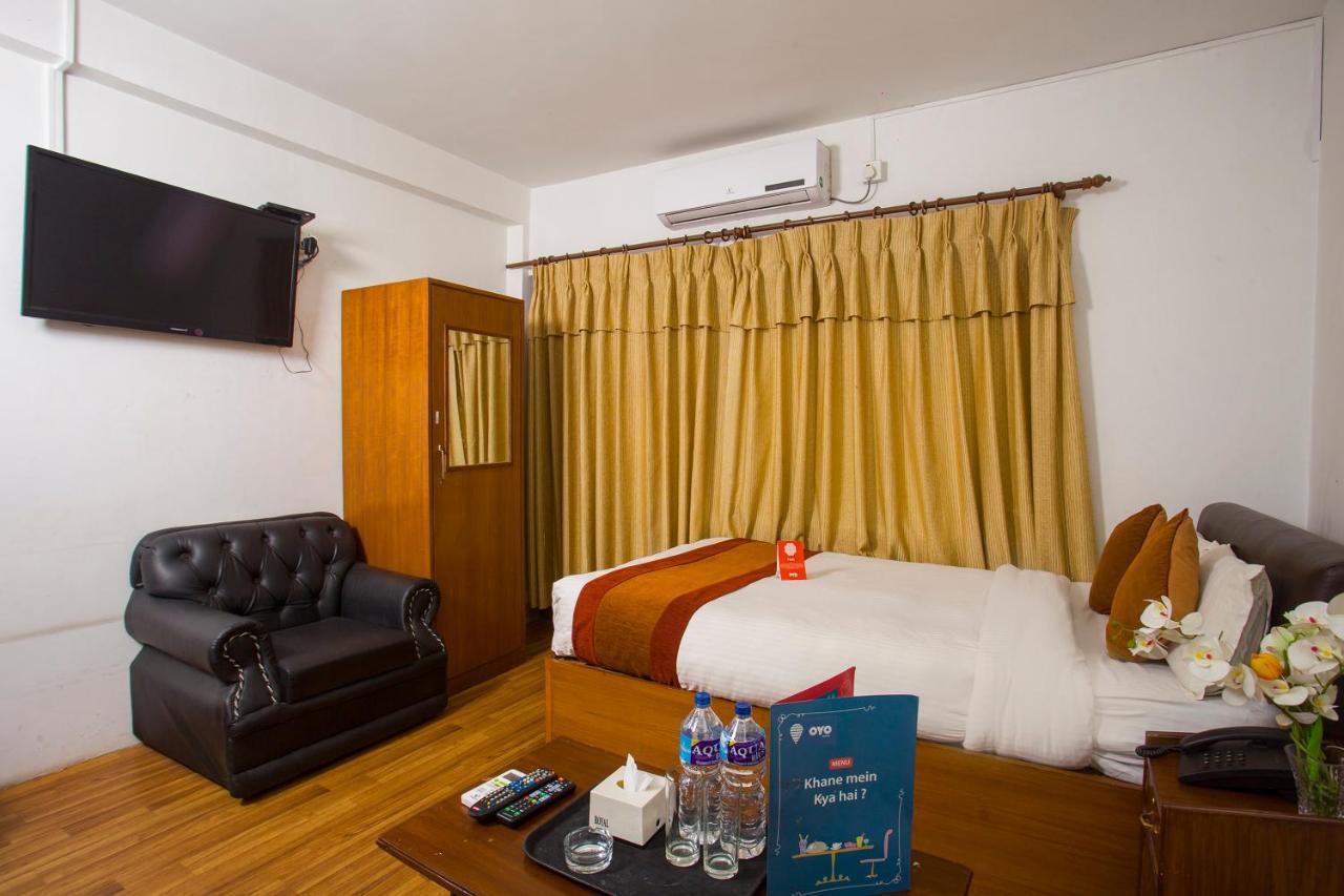 Oyo 104 Hotel Baltic Inn Kathmandu Luaran gambar