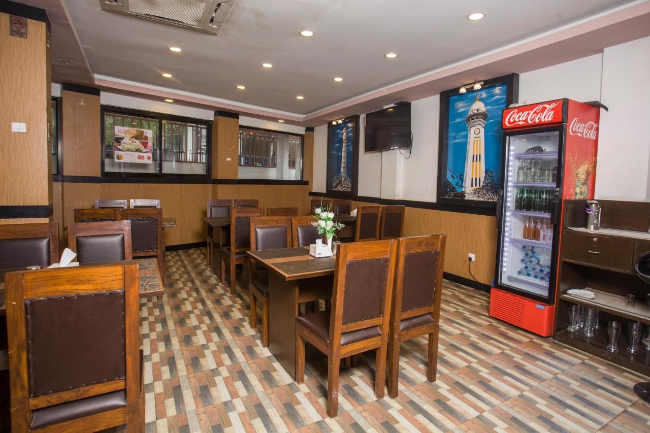 Oyo 104 Hotel Baltic Inn Kathmandu Luaran gambar